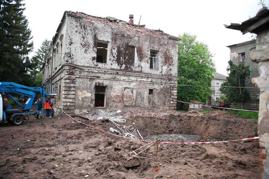 Kharkiv_Regional_Clinical_Psychiatric_Hospital_No._3_after_Russian_attack_2024-04-27_01.jpg