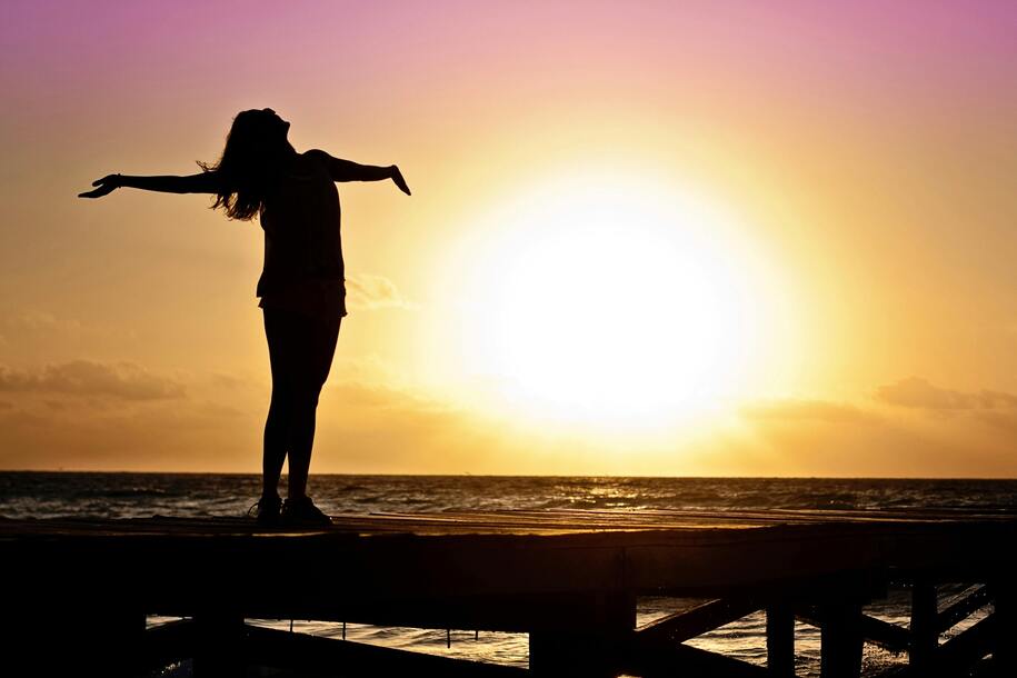 Silhouette Photo of Woman Against during Golden Hour - Creative Commons Zero (CC0) 