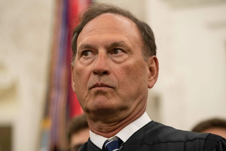Associate Justice Samuel Alito participates in the swearing-in ceremony for Defense Secreaty Mark Esper in the Oval Office at the White House in Washington, DC, on July 23, 2019. - The Senate Tuesday voted overwhelmingly 90 to 8 to confirm President Donald Trump's pick for secretary of defense, Mark Esper, giving the Pentagon its first permanent chief since James Mattis stepped down in January. (Photo by NICHOLAS KAMM / AFP) (Photo by NICHOLAS KAMM/AFP via Getty Images)